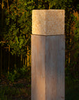 Pedestal de Madera - Diseño en forma cuadrada