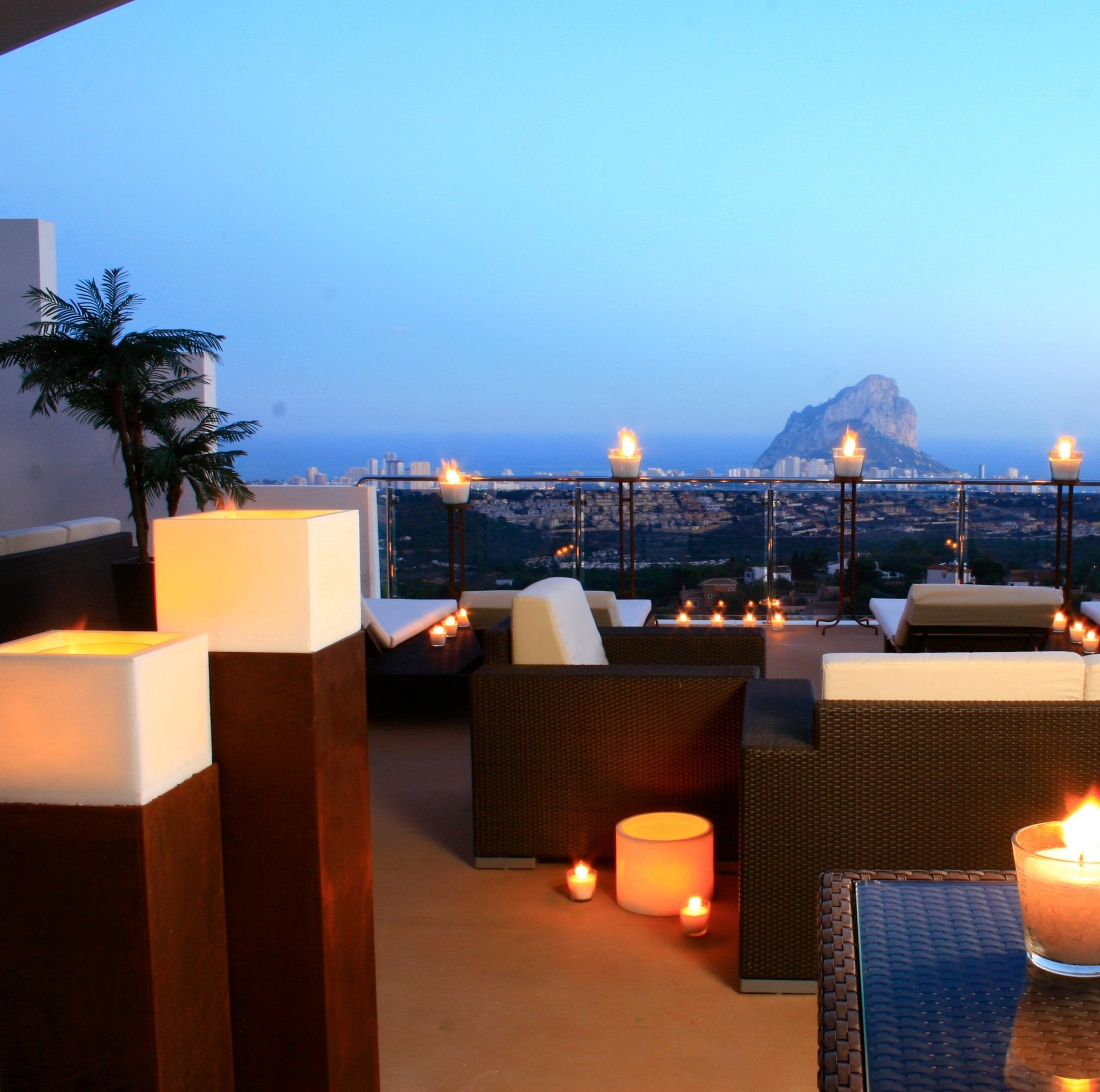 Vela Hueca Diseño Cilíndrico - Elite Candles